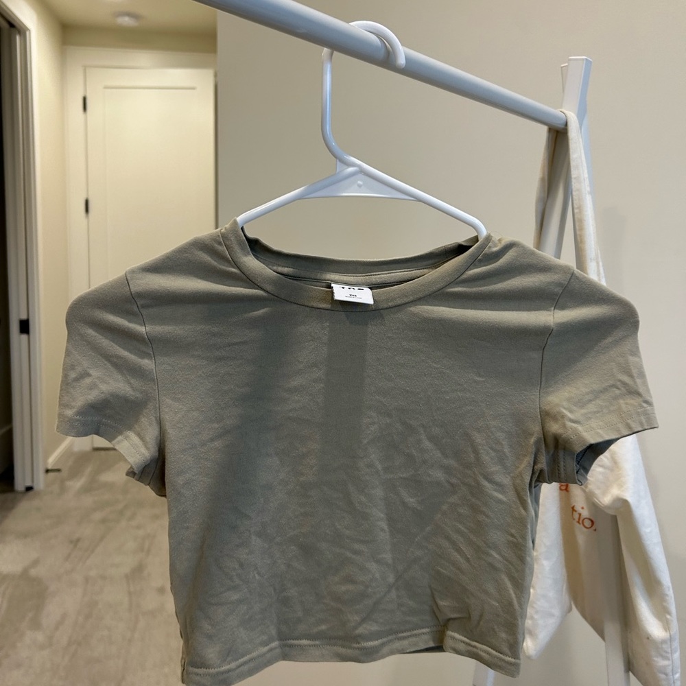 TNA crop top bundle